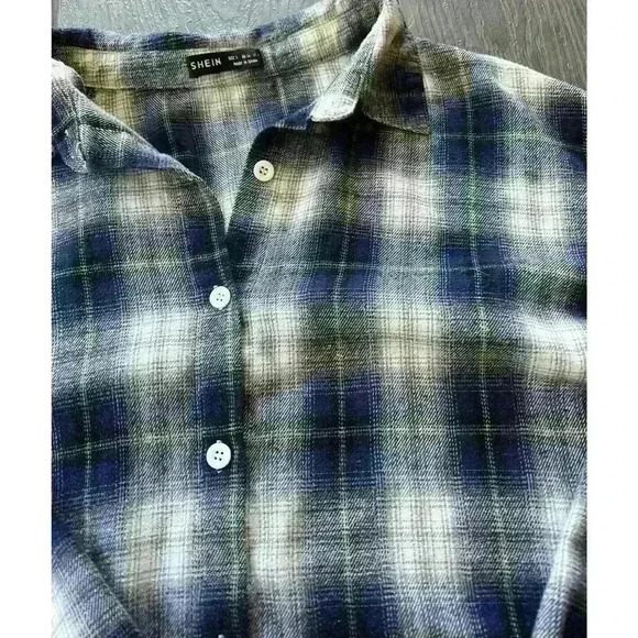 SHEIN Oversized Plaid Flannel Shirt Size Small or US 4 Button Up Long Sleeve - Picture 6 of 8